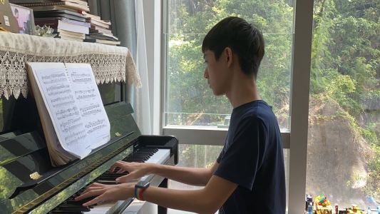 Catherine佳佳的钢琴谱