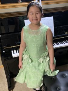 黄译可的钢琴谱