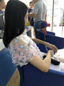 降A大调波兰舞曲的演奏视频