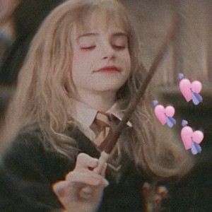 🍀Tⅰαny忘忧草 🍀的钢琴谱