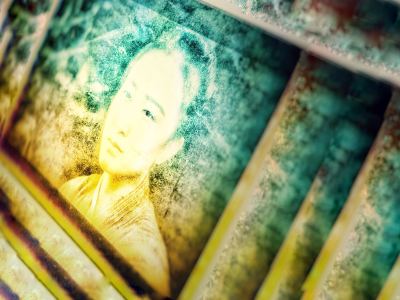 纪念册的一页的演奏视频