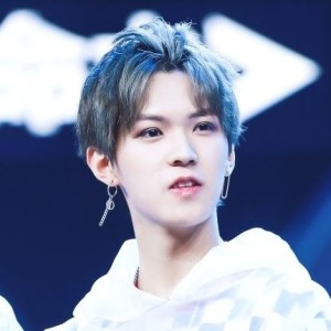 River Flows In You的演奏视频