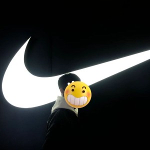 小精灵 (吴青峰)的演奏视频