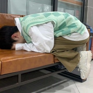 哭泣的游戏的演奏视频