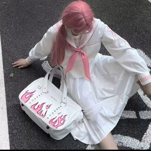 LIKE的钢琴谱