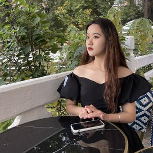 French Movie Waltz的演奏视频