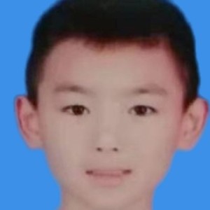 喜欢弹琴的小王的个人空间