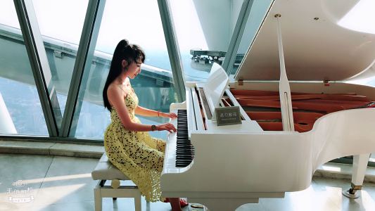 River Flows In You的演奏视频