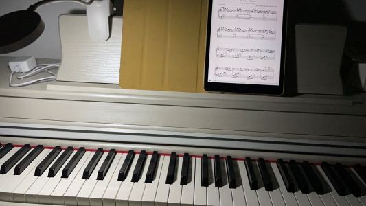 漠河舞厅的演奏视频