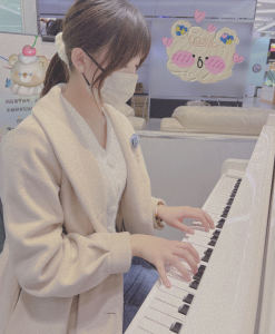 River Flows In You的演奏视频