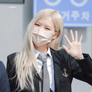 朴肉肉的玉米粒.的钢琴谱