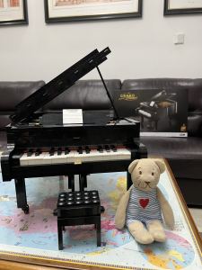 _wx_otXA7s8sZ71yeiLmTY9Bu3Jdvp_8的钢琴谱