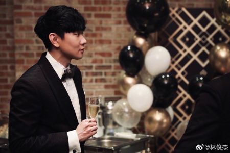 lucky-love伊的钢琴谱