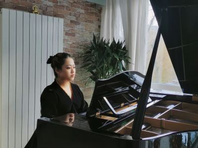 一路生花的演奏视频