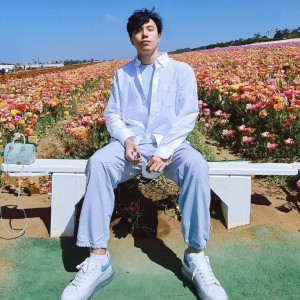 Eyes on Me的演奏视频