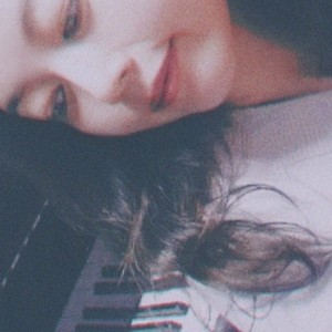 金金弹琴的个人空间