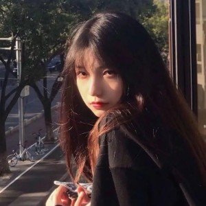 七月月的钢琴谱