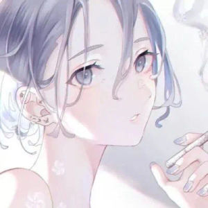 8级E大调前奏曲的演奏视频