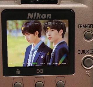 蜂鸟的演奏视频