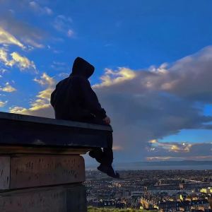 What It Is to Love的演奏视频