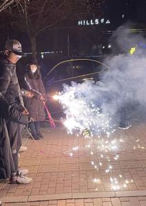 两个人不等于我们的演奏视频