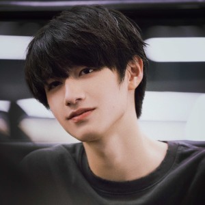 是芝士吖的钢琴谱