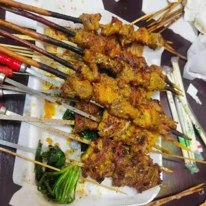 虹之间的演奏视频