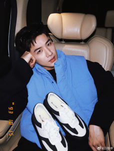 Baby, Don't Cry的演奏视频