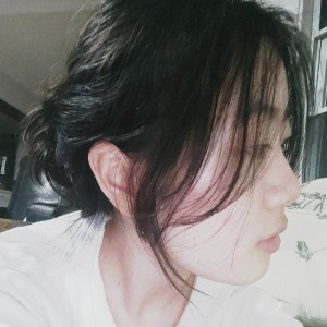 小郑老师爱练琴的钢琴谱