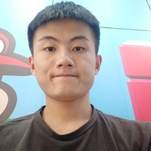 朝我笑的钢琴谱