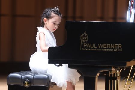 152****7883的钢琴谱