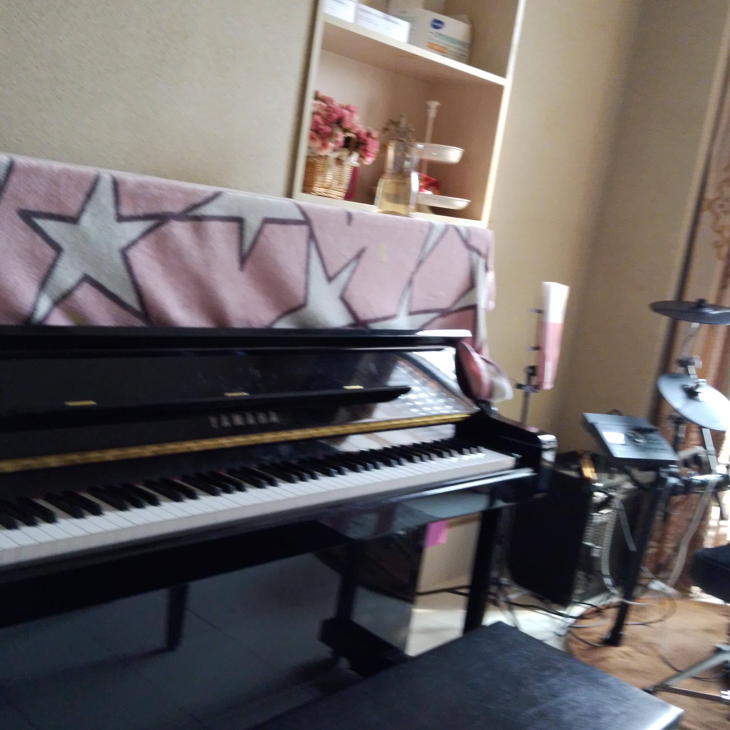 钢琴小玩子的个人空间