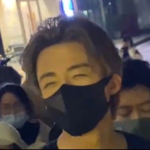 MD_酒红小T的个人空间