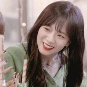 Sitting Next to you的演奏视频