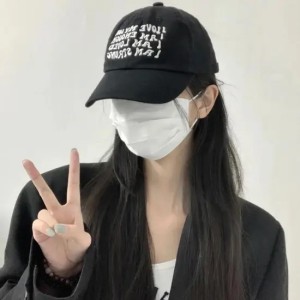 Laura爱学习的钢琴谱