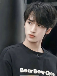 137****0908的钢琴谱