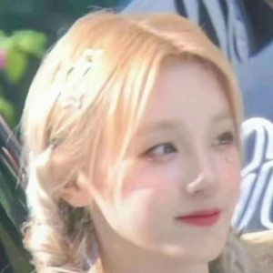 白云芷的钢琴谱