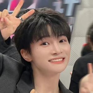 Aaaaaaaa.周深深的米的个人空间