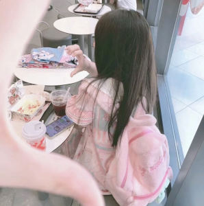 小姩的钢琴谱