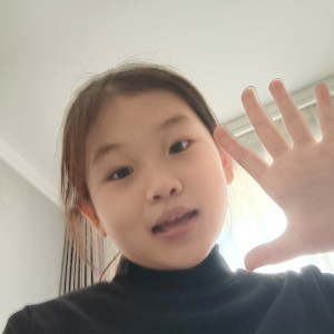 德力格玛爱弹琴的个人空间