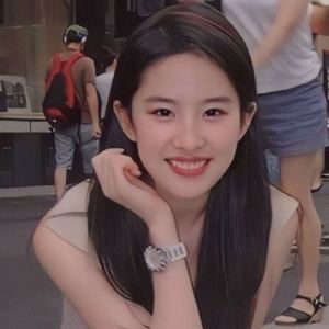 好奇心养活🐟的钢琴谱