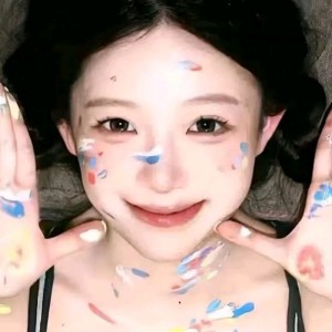 --破防校花--的钢琴谱