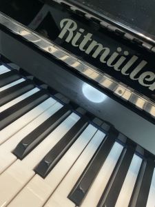 【FREE】lucky的演奏视频