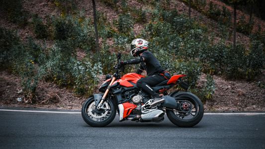 180****8966的個(gè)人空間