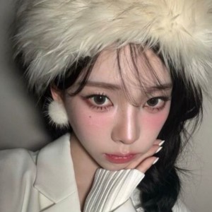 依起去看单姐姐姐💜🖤💜🖤的钢琴谱