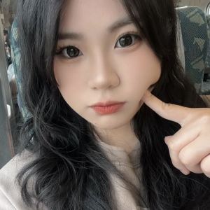 練琴Joey的钢琴谱