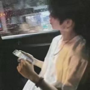 &的钢琴谱
