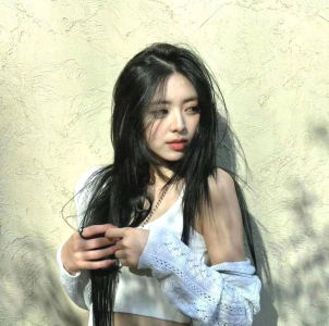 抿口温水的个人空间