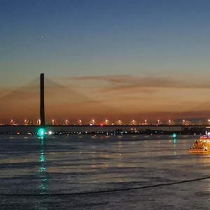 弓长木木夕火山的个人空间
