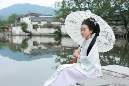 年璐彤(*^ω^*)的钢琴谱